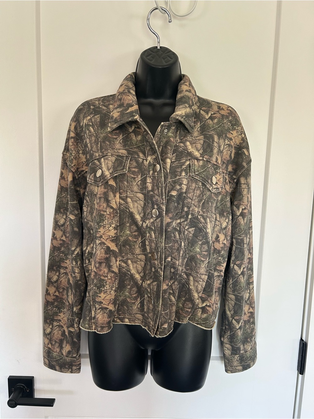 Thread & Supply Women's Camo Snap-Front Jacket - Green/Brown